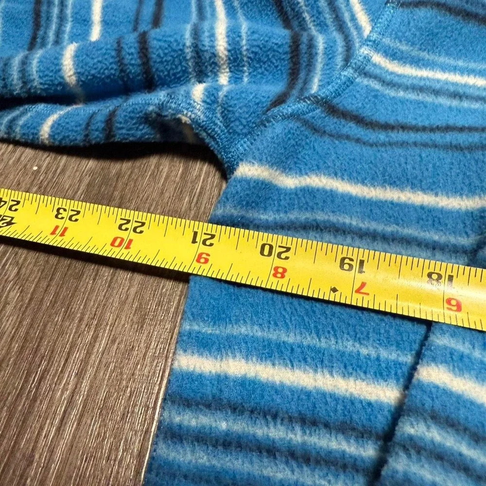 North Face striped‎ blue fleece pullover sweater medium
